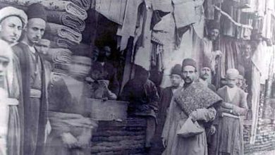 یک دکان بزازی در تهرانِ دوره قاجار + عکس یک دکان بزازی در تهرانِ دوره قاجار + عکس