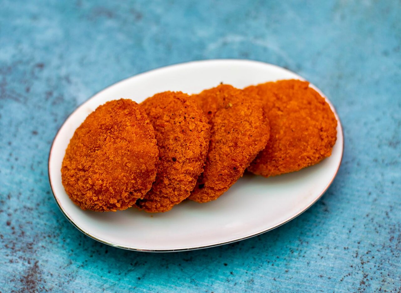 کوکوی هویج چهارنفره ؛ چگونه از وا رفتن کوکو جلوگیری کنیم؟ + طرز تهیه یک کوکوی پف‌دار
