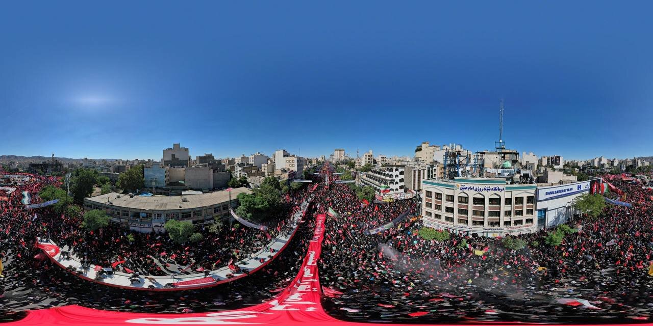 اولین تصویر از مزار مطهر رهبر شهید در حرم رضوی منتشر شد
