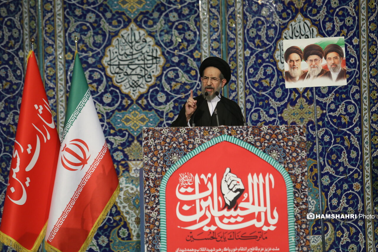 معنای حملات پیش‌دستانه ایران به روایت امام جمعه تهران | حرف اول را در مذاکره، قدرت میدان جنگ می‌زند