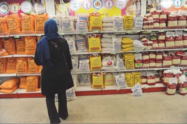 ۱۷ ماه انتظار برای مطالبات ارزی ؛ واردکنندگان کالاهای اساسی هشدار دادند