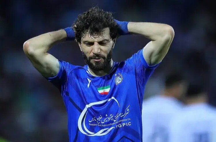 شکایت ناگهانی از استقلال؛ بازی مهم ۳ بر صفر و قهرمان لیگ عوض میشود؟ شکایت ناگهانی از استقلال؛ بازی مهم ۳ بر صفر و قهرمان لیگ عوض میشود؟