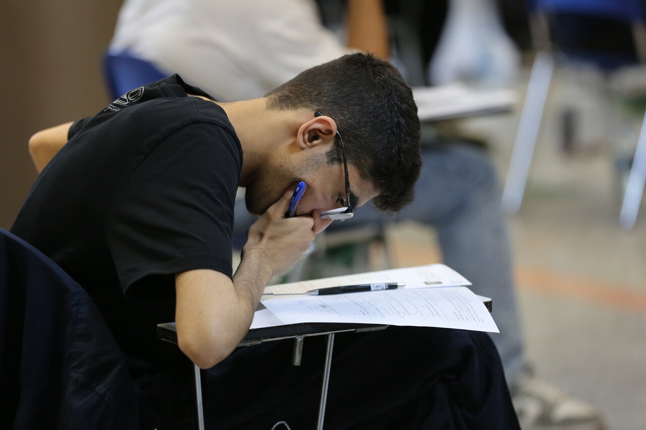 جدول زمان دقیق آزمون سراسری ۱۴۰۵ جدول زمان دقیق آزمون سراسری ۱۴۰۵