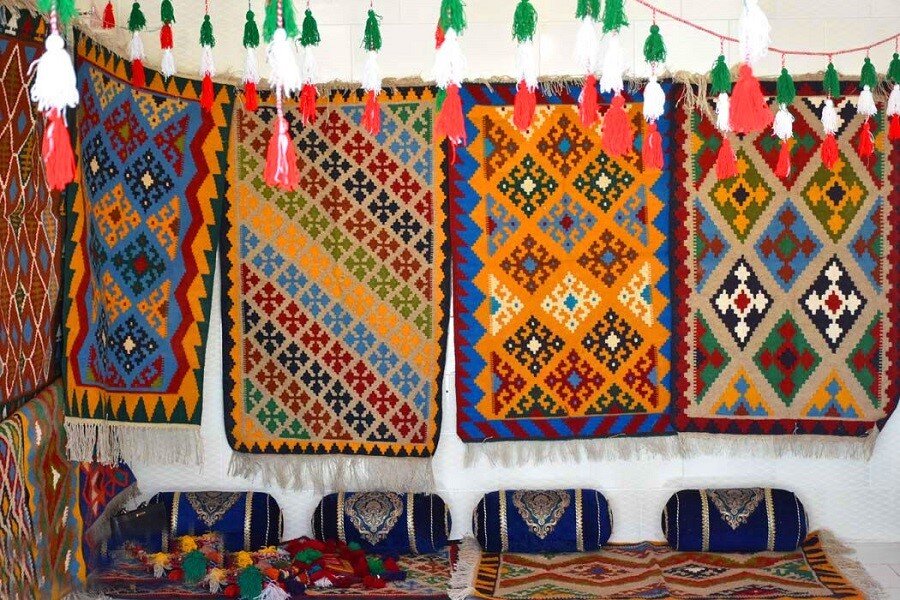 فروش ۱۰ میلیاردی بازارهای صنایعدستی + اینفوگرافیک فروش ۱۰ میلیاردی بازارهای صنایعدستی + اینفوگرافیک