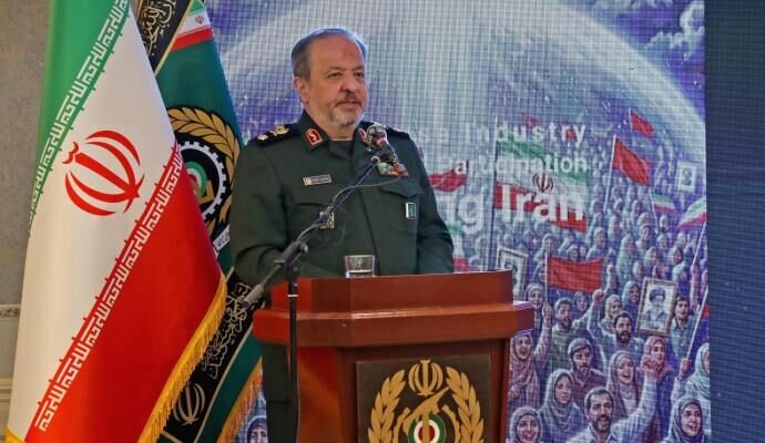 ایران چگونه آمریکا را وادار به تخلیه پایگاه‌هایش کرد؟ | سراب دو هفته‌ای ترامپ در ایران |‌ وقت آن رسیده که ترتیبات جدید در خلیج فارس شکل بگیرد