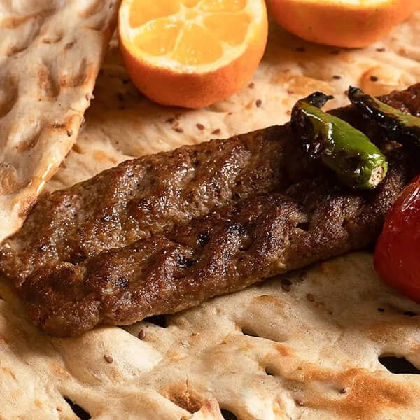 کباب کوبیده بازاری؛ تکنیک‌هایی که رستوران‌ها پنهان می‌کنند!