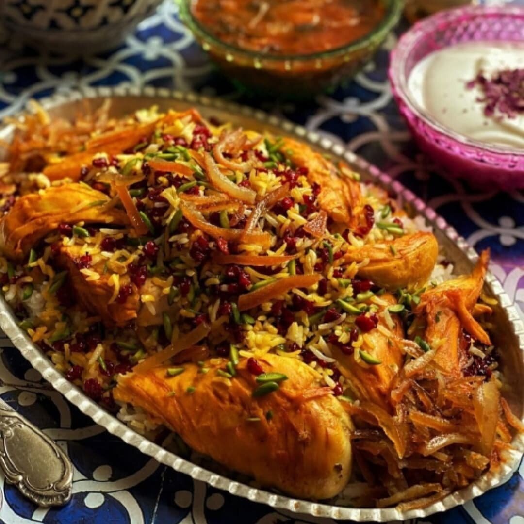 شیرین‌پلو ملوکانه؛ نگین درخشان مهمانی‌های رسمی
