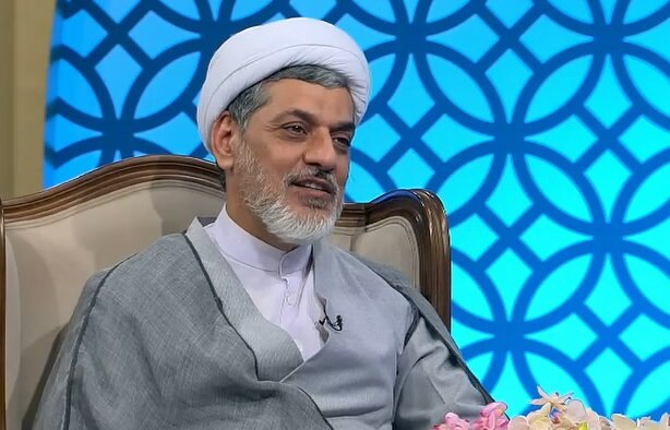 دشمن به جای تفنگ، با اعصاب مردم بازی می‌کند | ویدئو