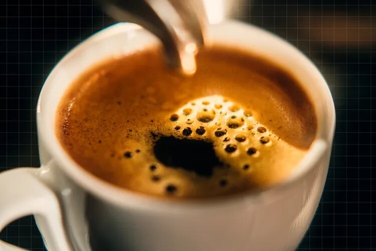 بهترین نوشیدنی صبحگاهی برای سلامت مغز؛ یک فنجان قهوه چه میکند؟ بهترین نوشیدنی صبحگاهی برای سلامت مغز؛ یک فنجان قهوه چه میکند؟