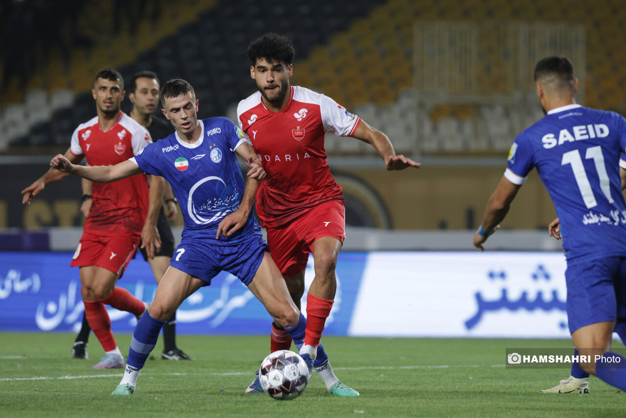 تارتار باید اورونوف را فیکس بازی دهد و بیفوما را هم تعویض نکند! | بازیکن شاخصی در پرسپولیس و استقلال ندیدم