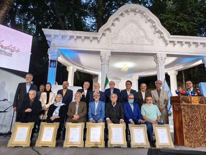تجلیل از سرآمدان و مفاخر میراث فرهنگی کشور تجلیل از سرآمدان و مفاخر میراث فرهنگی کشور