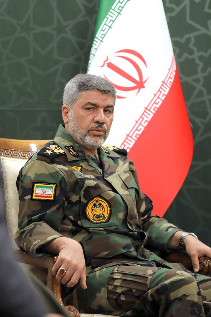 دیدار مهم ۲سخنگوی نظامی+ تصاویر | مقابل دشمنی ایستادهایم که هیچ کشوری جرأت شلیک یک تیر به آن را نداشت دیدار مهم ۲سخنگوی نظامی+ تصاویر | مقابل دشمنی ایستادهایم که هیچ کشوری جرأت شلیک یک تیر به آن را نداشت