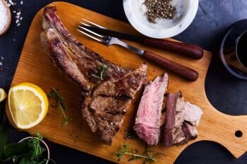 استیک ریبای؛ انتخابی عالی برای عاشقان گوشت استیک ریبای؛ انتخابی عالی برای عاشقان گوشت
