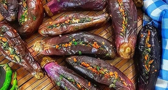 طرز تهیه ترشی بادمجان بوشهری؛ ترشی تند و ملس جنوبی با تمر هندی طرز تهیه ترشی بادمجان بوشهری؛ ترشی تند و ملس جنوبی با تمر هندی