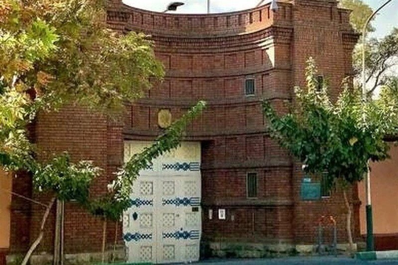 مرکز وابسته به سفارت فرانسه در تهران پلمب شد + جزئیات