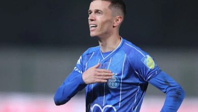 تحریک پرسپولیسی‌ها در ورزشگاه با حرکت عجیب یاسر آسانی