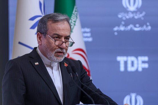 عراقچی: وقت آن رسیده واشنگتن خود را از این غل و زنجیر رها کند عراقچی: وقت آن رسیده واشنگتن خود را از این غل و زنجیر رها کند