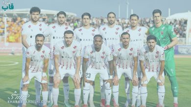 پرسپولیس پس از به ثمر رساندن گل سوم مقابل مس شهر بابک در حال تشویق بازیکنانش