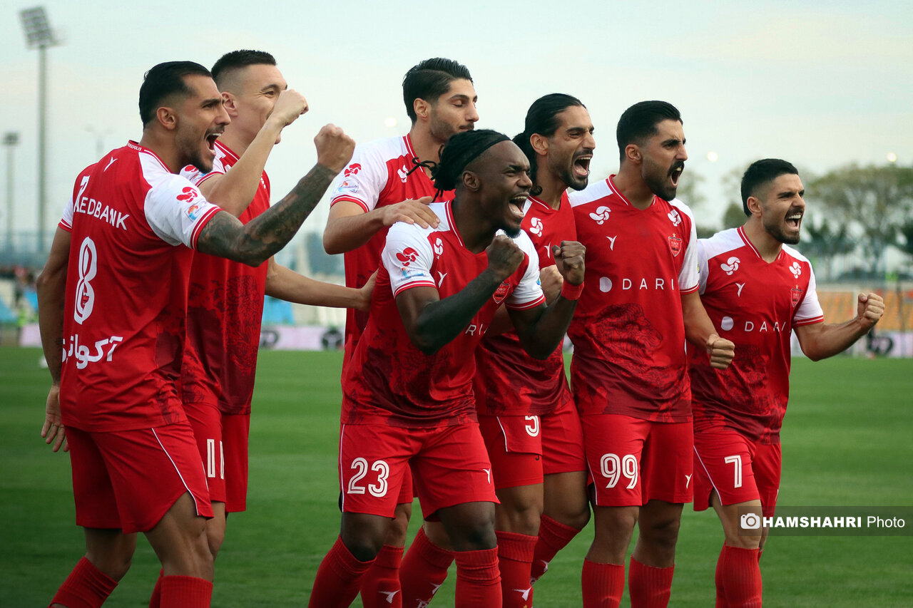 جدایی قطعی ۳ بازیکن پرسپولیس در نیمفصل؛ ۲ بازیکن دیگر در فهرست انتظار جدایی قطعی ۳ بازیکن پرسپولیس در نیمفصل؛ ۲ بازیکن دیگر در فهرست انتظار